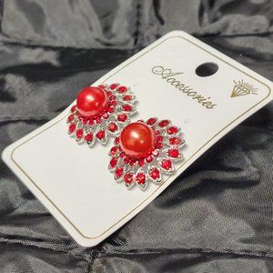 Red circle  pierced Earing. condition new